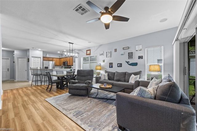 8169 Pacific Beach DR, Fort Myers, FL 33966