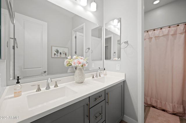 22728 E CAMACHO Road, Queen Creek, AZ 85142