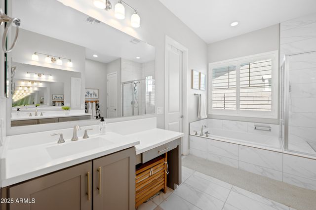 22728 E CAMACHO Road, Queen Creek, AZ 85142