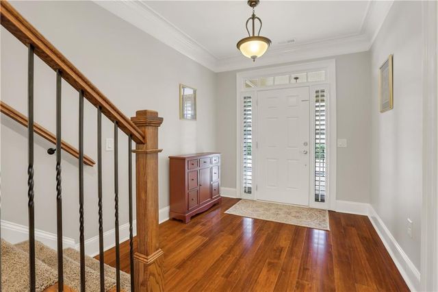 263 Somerset Circle, Woodstock, GA 30189