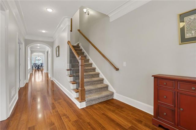 263 Somerset Circle, Woodstock, GA 30189