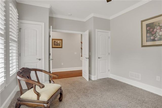 263 Somerset Circle, Woodstock, GA 30189