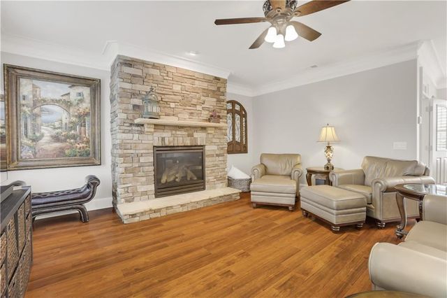 263 Somerset Circle, Woodstock, GA 30189