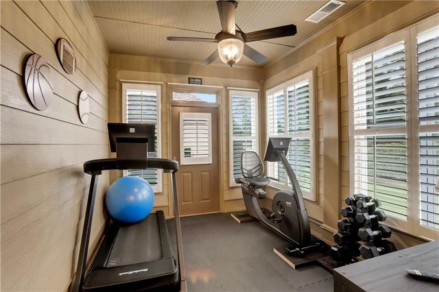 263 Somerset Circle, Woodstock, GA 30189
