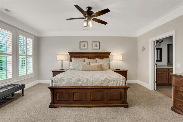 263 Somerset Circle, Woodstock, GA 30189