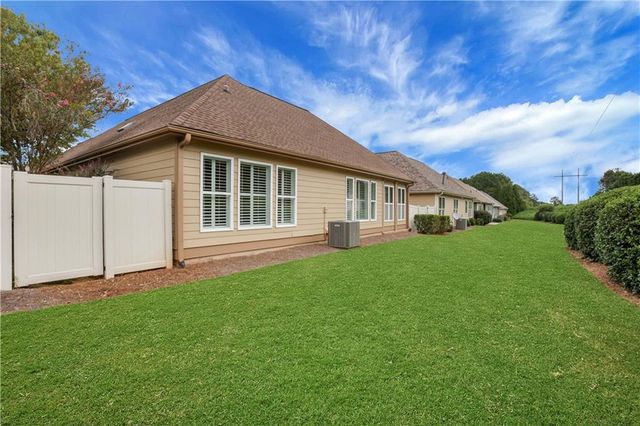 263 Somerset Circle, Woodstock, GA 30189