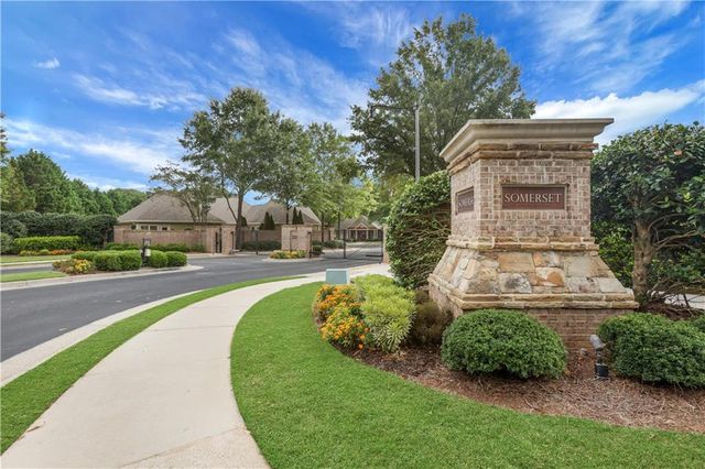 263 Somerset Circle, Woodstock, GA 30189
