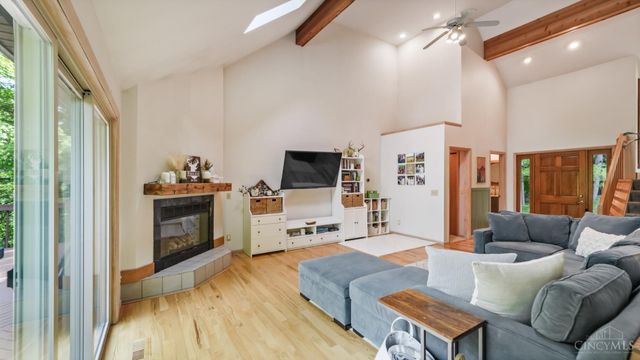 413 Tarkington Lane, Miami Twp, OH 45140