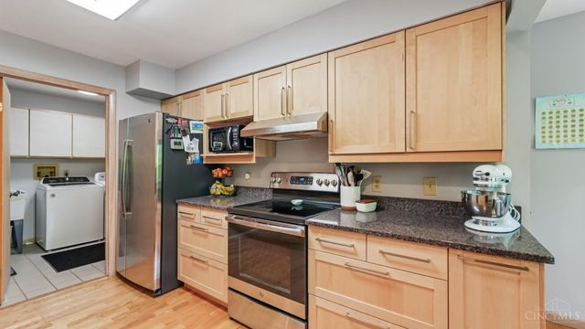 413 Tarkington Lane, Miami Twp, OH 45140