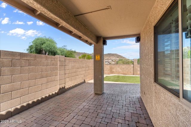 2212 E VISTA BONITA Drive, Phoenix, AZ 85024
