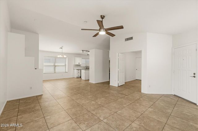 2212 E VISTA BONITA Drive, Phoenix, AZ 85024