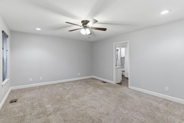 48 Englewood Ln., Hattiesburg, MS 39402