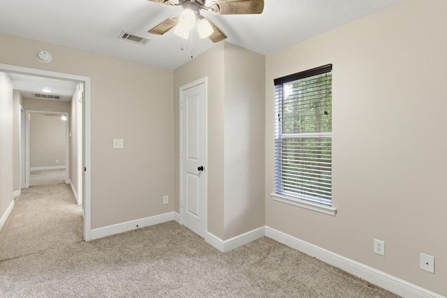 48 Englewood Ln., Hattiesburg, MS 39402