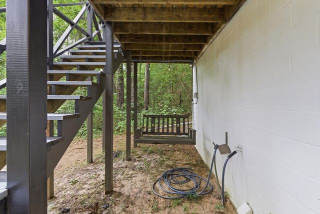 48 Englewood Ln., Hattiesburg, MS 39402