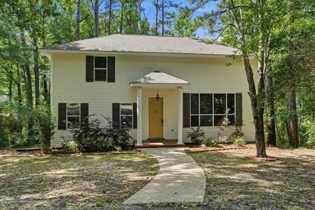 48 Englewood Ln., Hattiesburg, MS 39402
