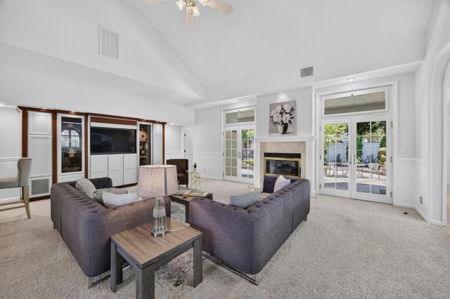 4932 Roselin Way, Elk Grove, CA 95758