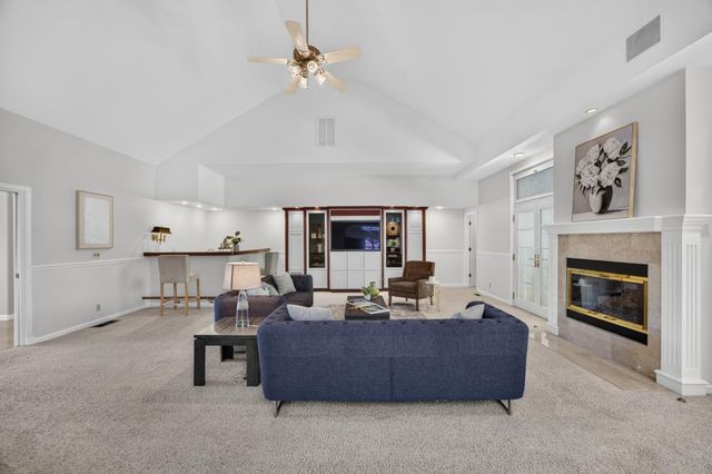 4932 Roselin Way, Elk Grove, CA 95758