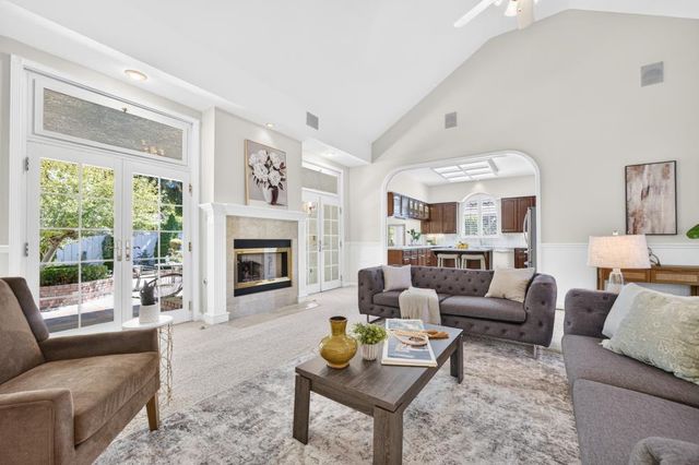 4932 Roselin Way, Elk Grove, CA 95758