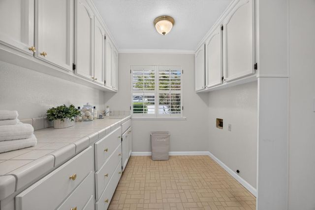 4932 Roselin Way, Elk Grove, CA 95758