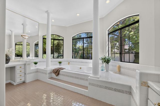 4932 Roselin Way, Elk Grove, CA 95758