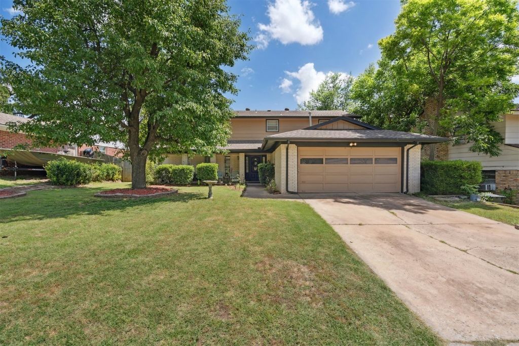 8008 NW 27 Street, Bethany, OK 73008