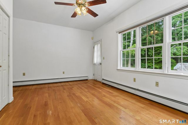 11 Ebony Lane, Essex, CT 06442