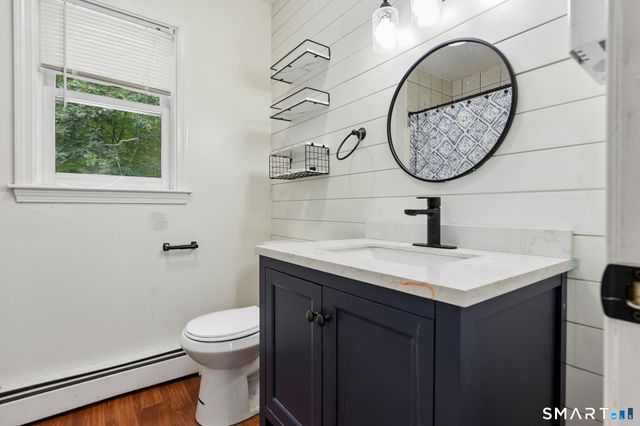 11 Ebony Lane, Essex, CT 06442