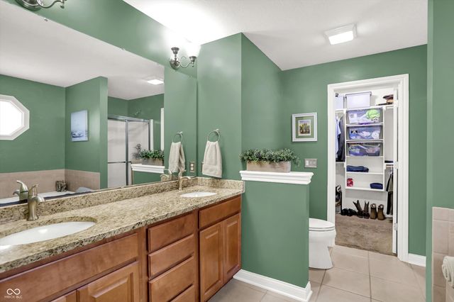 6670 Woodcrest Drive, Avon, IN 46123