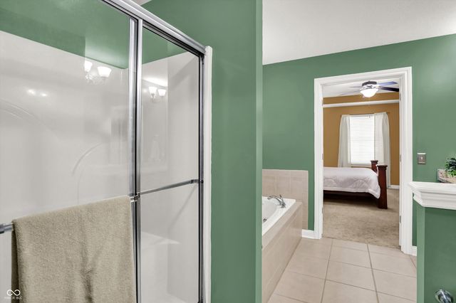 6670 Woodcrest Drive, Avon, IN 46123