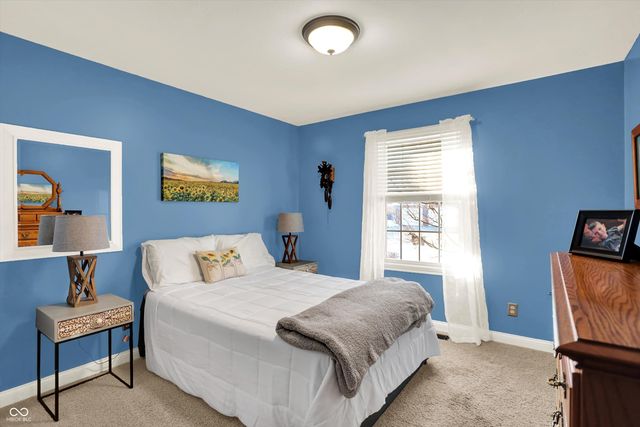 6670 Woodcrest Drive, Avon, IN 46123