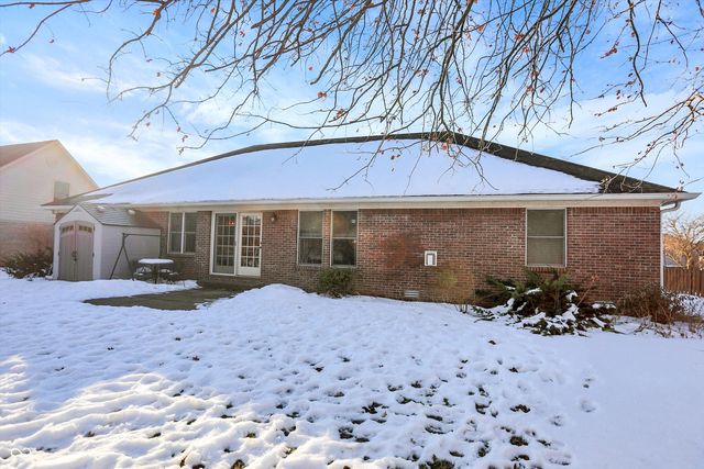 6670 Woodcrest Drive, Avon, IN 46123