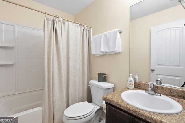 1209 Peacock Trail, Hinesville, GA 31313