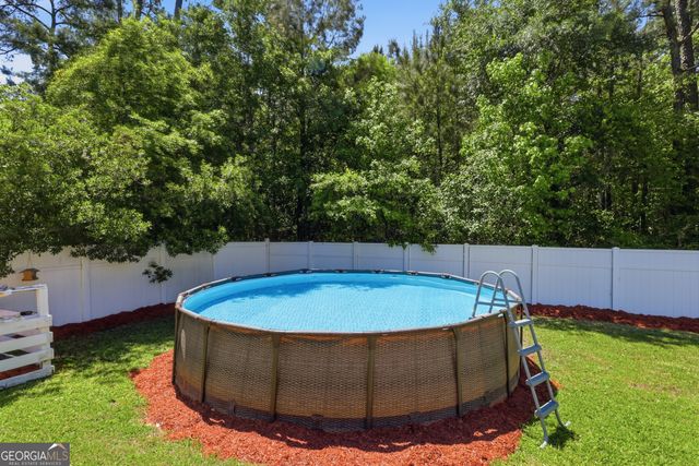 1209 Peacock Trail, Hinesville, GA 31313