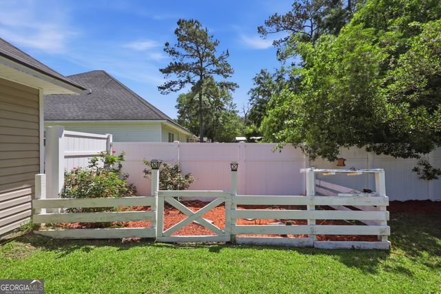 1209 Peacock Trail, Hinesville, GA 31313