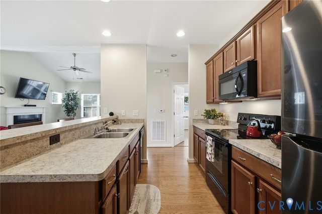 10911 Lantern Way, Chesterfield, VA 23236