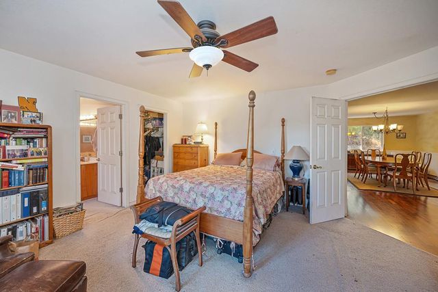 10520 Oak Springs Rd, Penn Valley, CA 95946