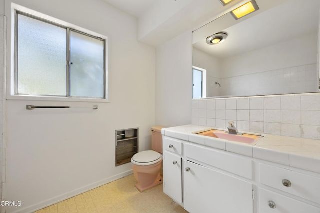 3556 Canyon Crest Road, Altadena, CA 91001