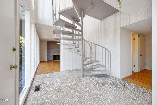 3556 Canyon Crest Road, Altadena, CA 91001