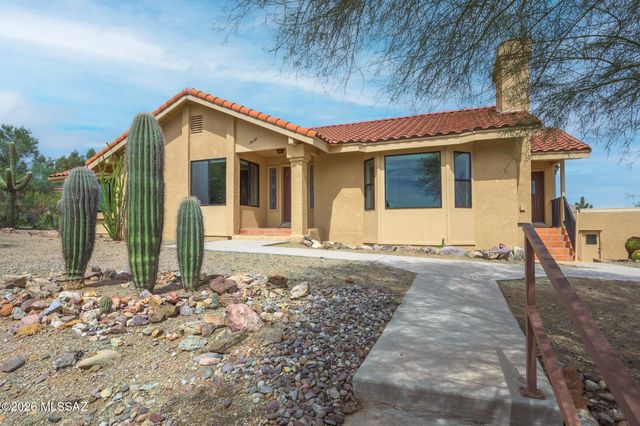 3660 W El Moraga Place, Tucson, AZ 85745
