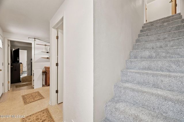 3660 W El Moraga Place, Tucson, AZ 85745