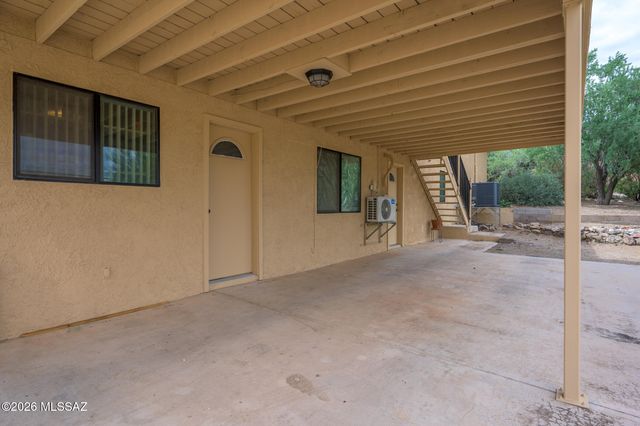 3660 W El Moraga Place, Tucson, AZ 85745