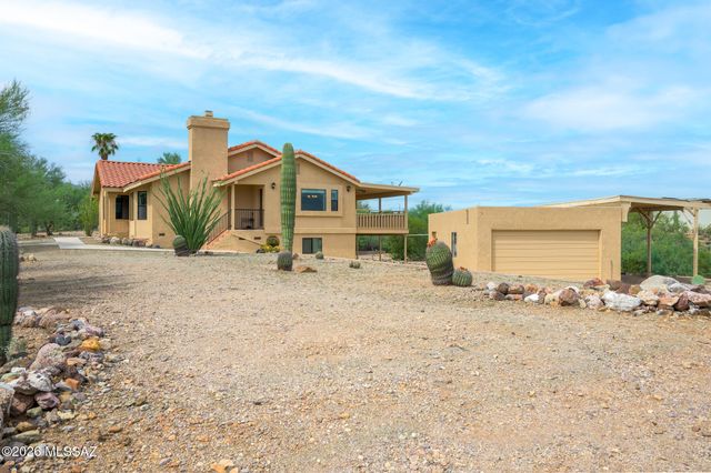 3660 W El Moraga Place, Tucson, AZ 85745