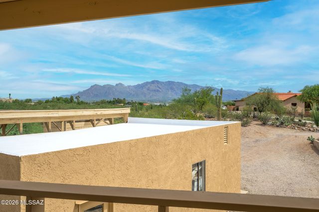 3660 W El Moraga Place, Tucson, AZ 85745