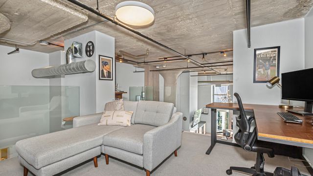 758 N Larrabee Street 408, Chicago, IL 60654