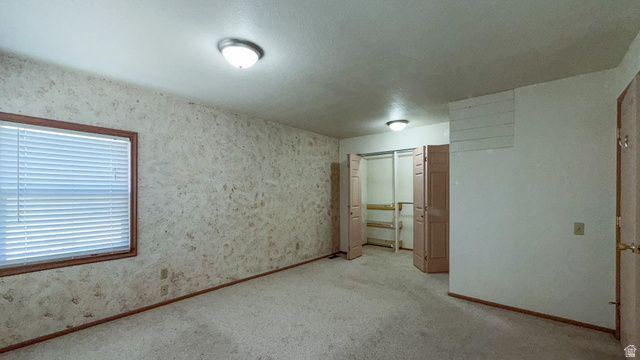 418 S 100 E, Wellington, UT 84542