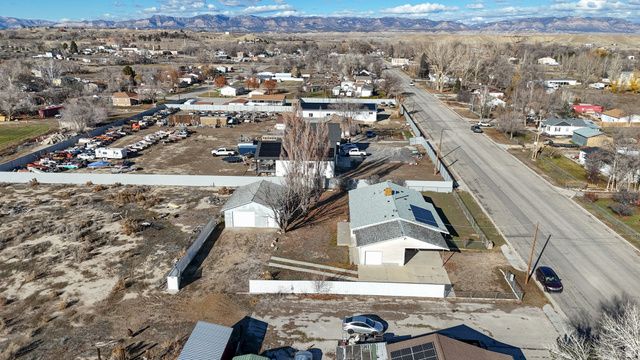 418 S 100 E, Wellington, UT 84542