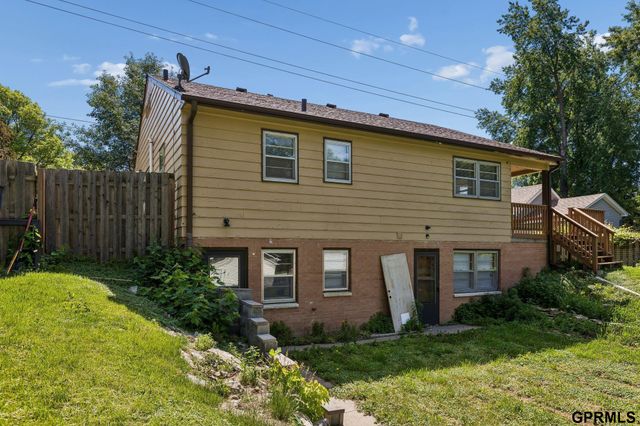 2928 S 50Th Street, Omaha, NE 68106
