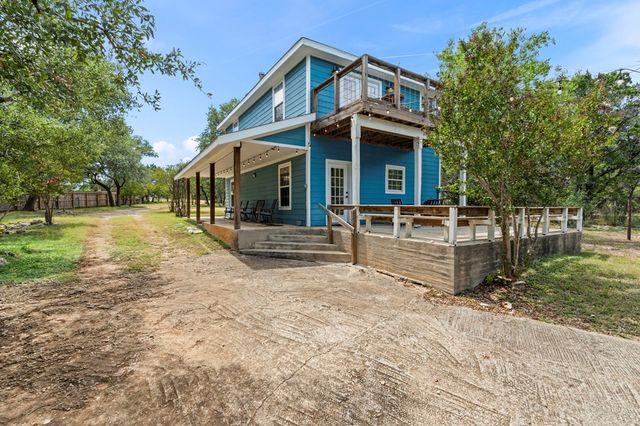 1265 Comanche Path, Bandera, TX 78003