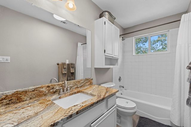 1265 Comanche Path, Bandera, TX 78003