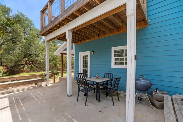1265 Comanche Path, Bandera, TX 78003